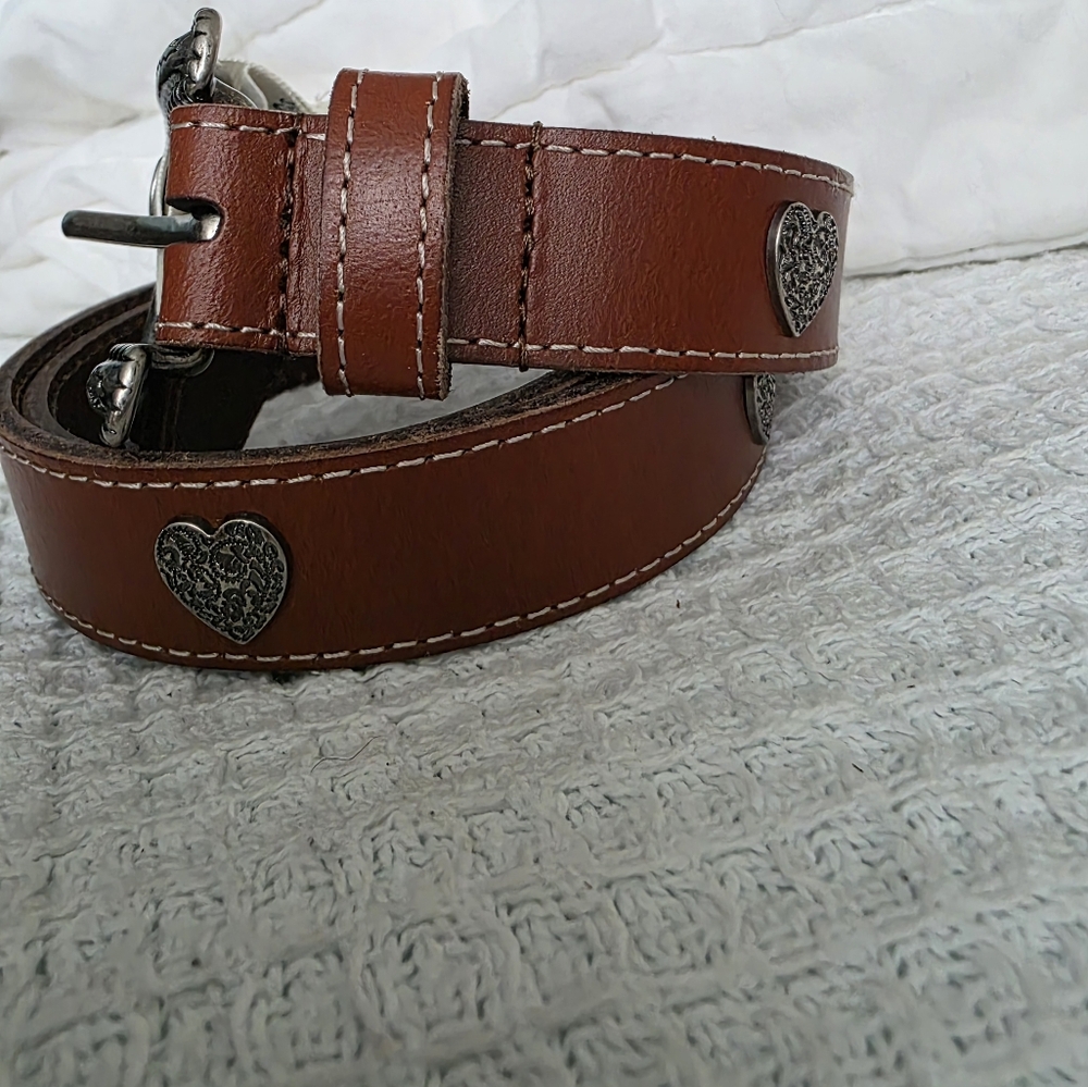 NWT American Eagle Outfitters Genuine Leather Belt w Silver Heart Accents - Picture 5 of 5